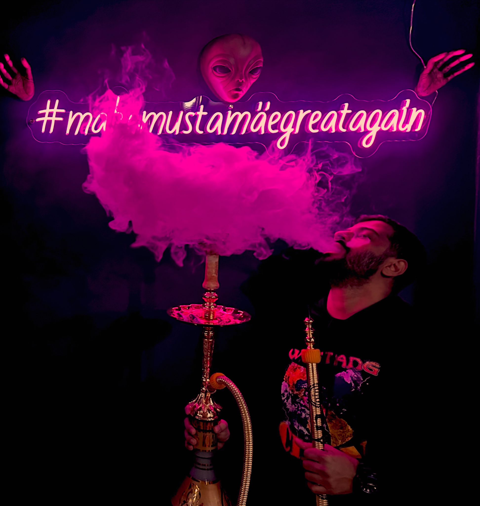 Shisha pipe at Taboo